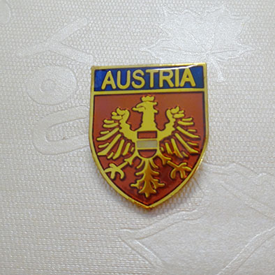 custom Gold 3D Badges Emblem for sale